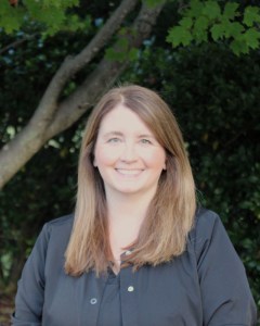 Headshot of Melanie – Front Desk